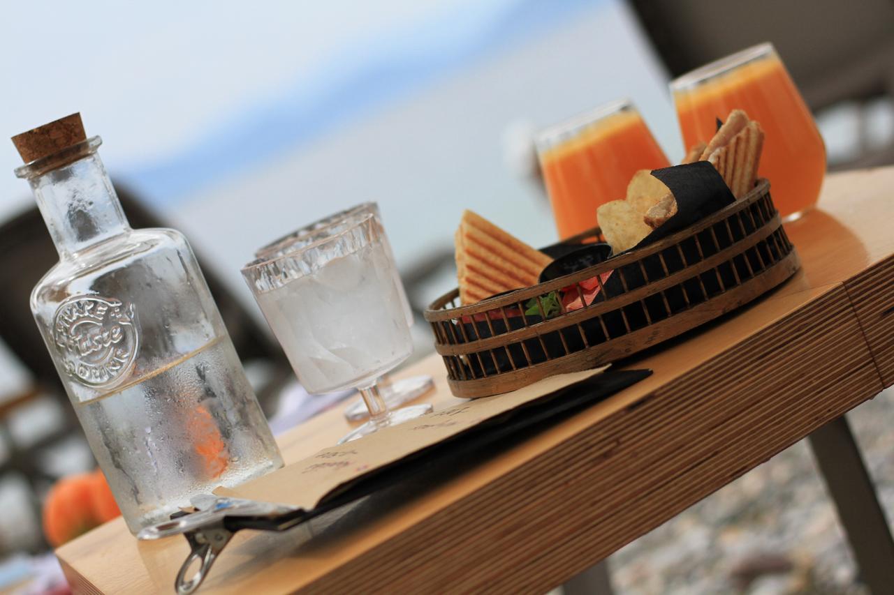 Island Aparthotel Pefkí Kültér fotó